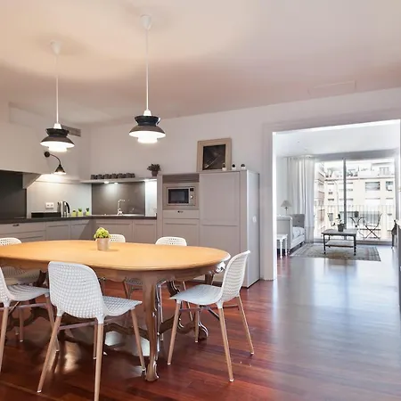 Apartment Milton House Gran Via Barcelona