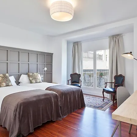 Apartment Milton House Gran Via Barcelona