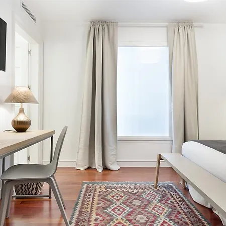 Milton House Gran Via Apartment